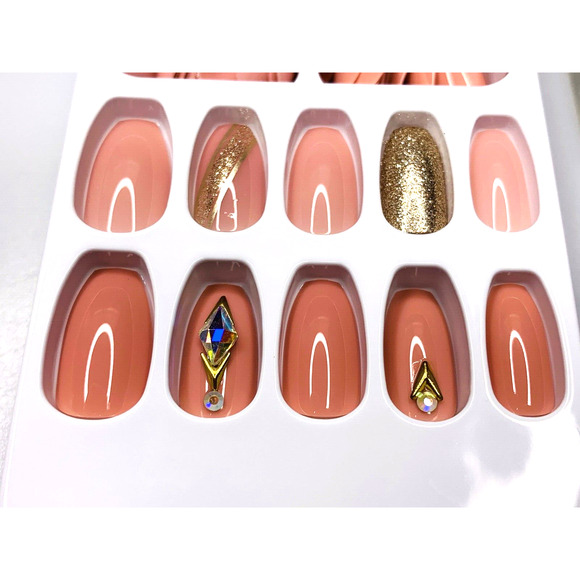 Vamony Press on Nails Salon Quality Fun Nail Art, No Glue Needed - Picture 4 of 4